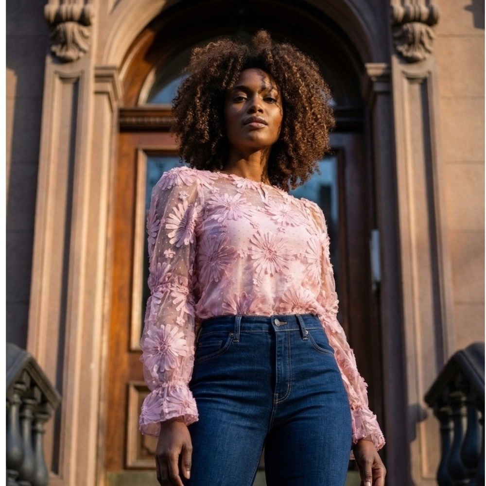 Anthropologie Eva Franco Pink Lace Floral Med Blouse Appliqué Mesh Bell Sleeve